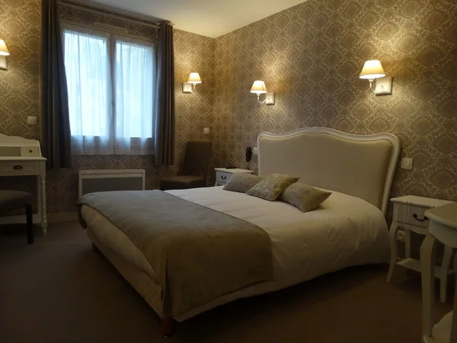 غرفة سوبيريور بسرير مزدوج، Le Castel Fleuri Hotel 1/4
