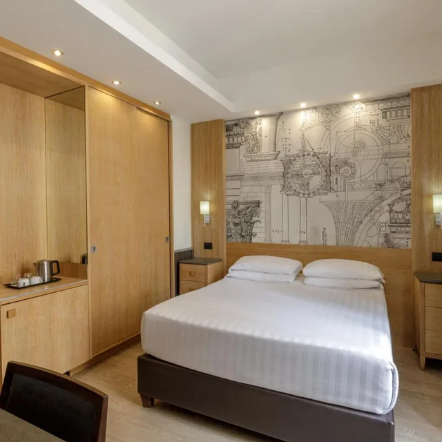 غرفة قياسية بسرير مزدوج في الملحق، Royal Court Hotel 2/6
