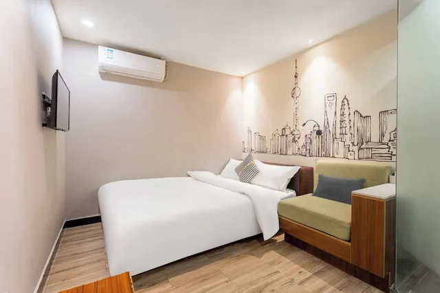 Standard, Double Bed, No Window, Shanghai Meego Youth Hostel 4/7
