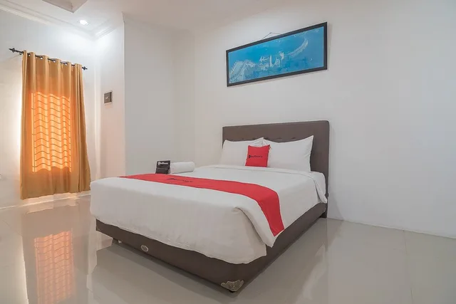 غرفة ديلوكس، RedDoorz near Jatinangor Town Square 1/6