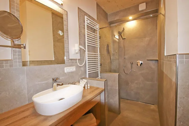 غرفة قياسية بسرير مزدوج، GASTHAUS BONIMEIER 6/10