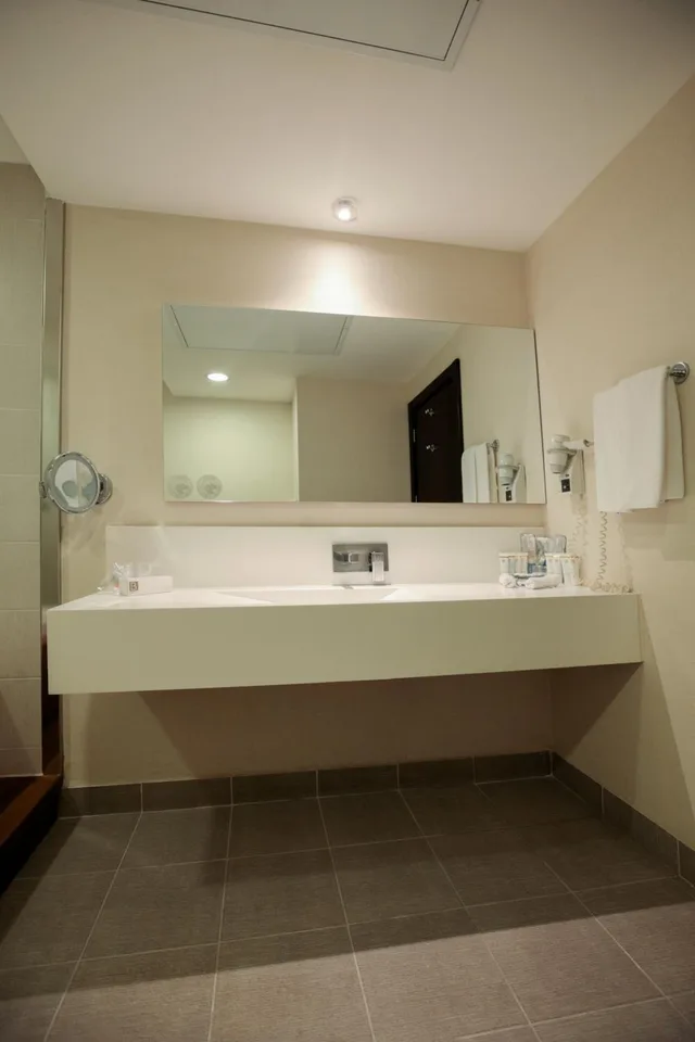 جناح جونيور، Baia Hotel Bursa 7/10