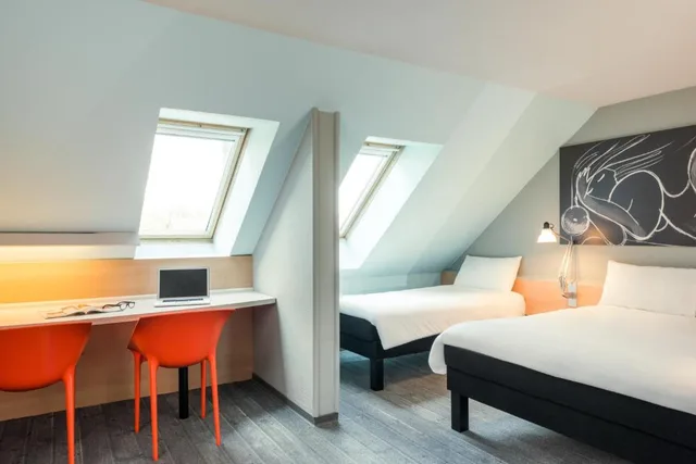 غرفة رباعية، B&B Hotel Chartres Centre Cathedrale 3/4