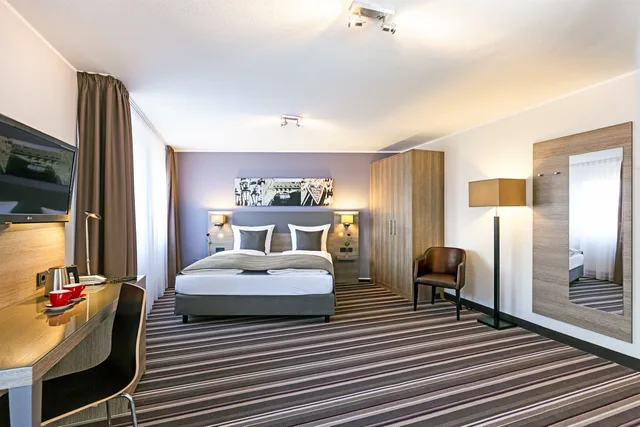 غرفة سوبيريور بسرير مزدوج أو سريرين منفصلين، Leonardo Hotel Nurnberg 5/10
