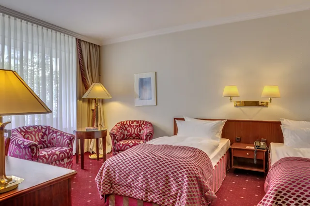 غرفة قياسية بسرير مزدوج أو سريرين منفصلين بشرفة، Bernstein Villa Kastania 3/8