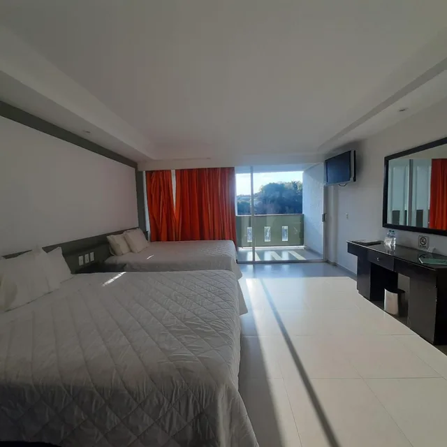 Suite, Quadruple, Hotel Borda Cuernavaca 4/10