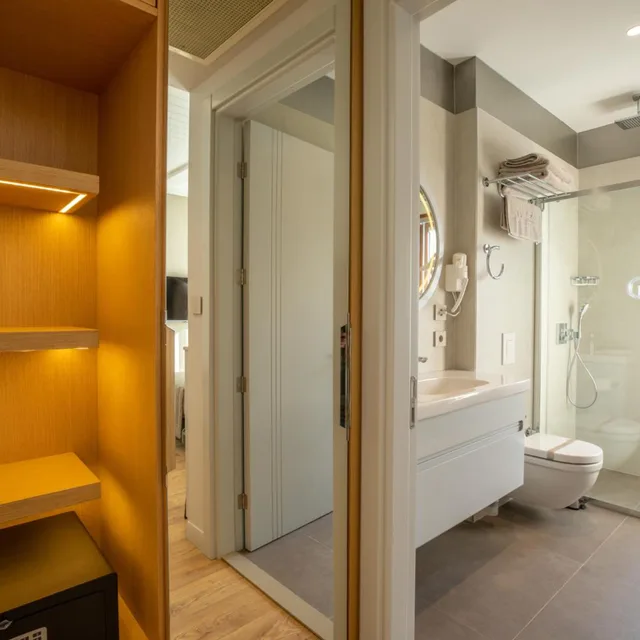 غرفة بسرير مزدوج بشرفة، Baleze Boutique Hotel 7/8
