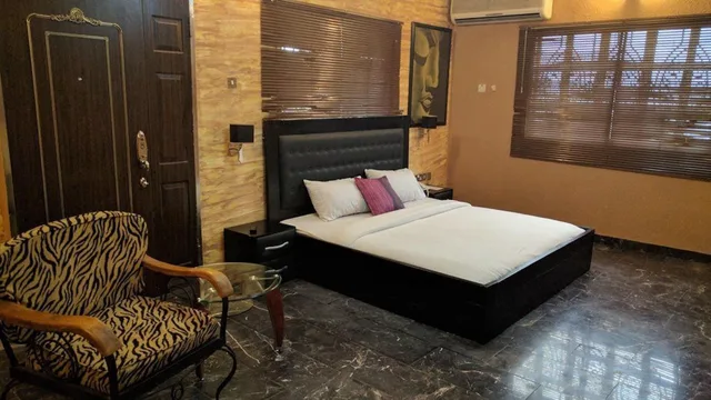 غرفة تنفيذية بسرير مزدوج، Porschester Hotel And Suite 2/4