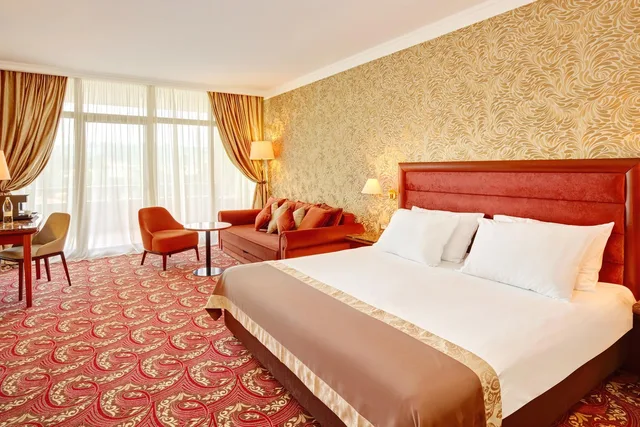 غرفة ديلوكس مزدوجة بإطلالة على البحر بشرفة، Remisens Hotel Metropol 2/5