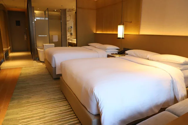غرفة غراند ديلوكس بسريرين مزدوجين، Wuxi Marriott Hotel Lihu Lake 1/3