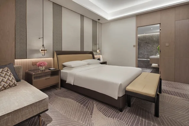 Regency, Deluxe, Suite, King Bed، Hyatt Regency Metropolitan Chongqing 1/2