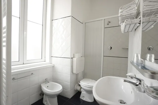 غرفة سوبيريور ثلاثية بغرفة نوم واحدة، Nuovo Albergo Centro 4/6