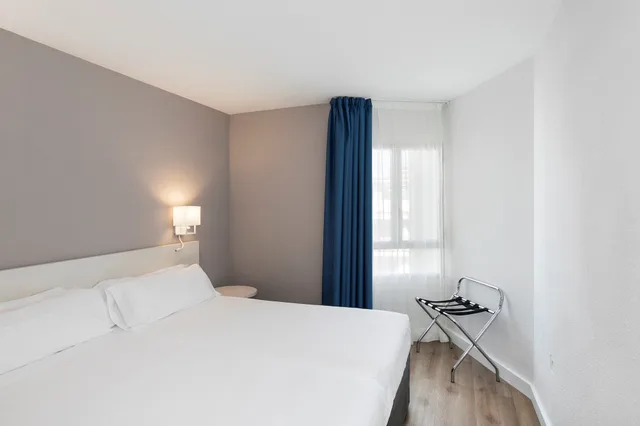 2 Bedrooms, Apartment, Twin Beds, Sol Puerto Marina 1/5