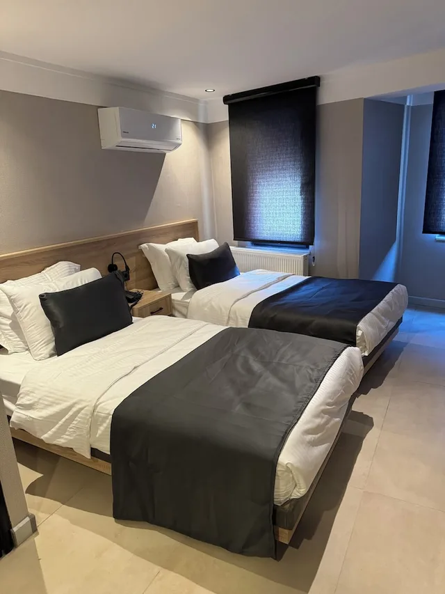 غرفة قياسية بسرير مزدوج، UTKUBEY HOTEL 1/10
