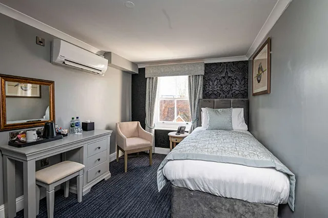 غرفة مريحة مفردة، Thames Riviera Hotel, Sure Hotel Collection by Best Western 7/8