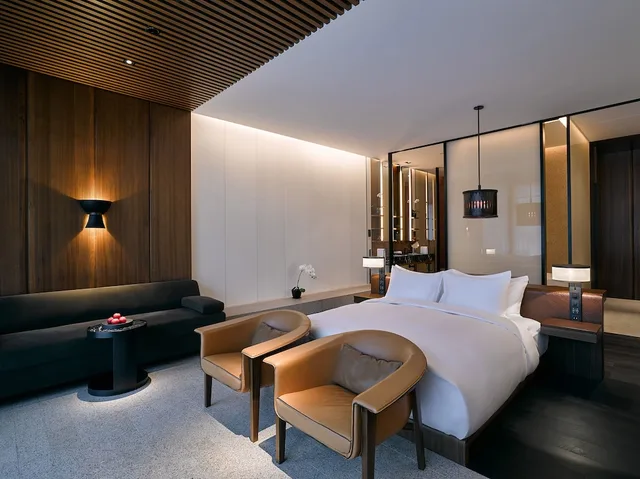 استوديو بسرير كينج، Lohkah Hotel And Spa 1/3
