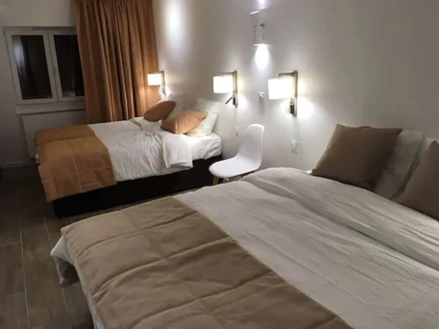 غرفة بريميوم ثلاثية بثلاثة أسرّة، Hotel Ferney Republique 1/3