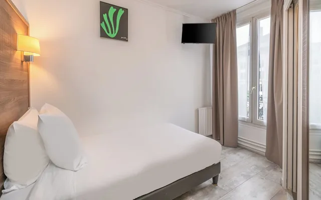 غرفة قياسية مفردة، Hotel Luxor 6/8