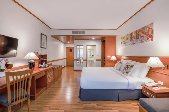 غرفة بريميير سوبيريور، Royal Phuket City Hotel 5/10