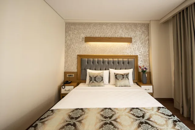Standard, Single, Eliza Hotel 3/7