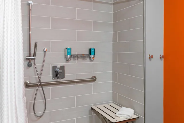 Aloft, King Bed, Accessible، Aloft Gainesville University Area 8/10