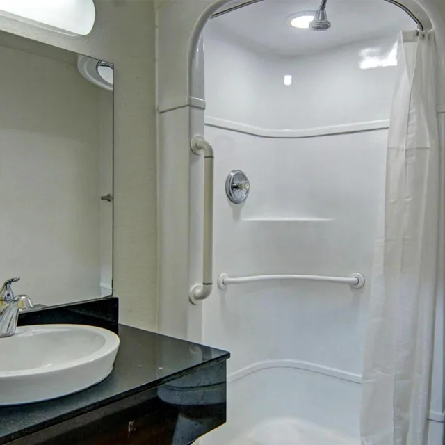غرفة بسرير كوين، Motel6 Longview, TX 8/10