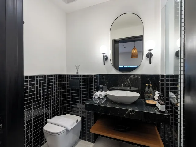 1 Bedroom, Deluxe, Suite, King Bed, Pool Access، Kiara Beachtown Nusa Dua 5/6