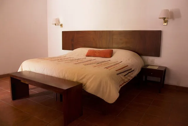 غرفة قياسية بسرير كينج، POSADA SANTA RITA 2/3