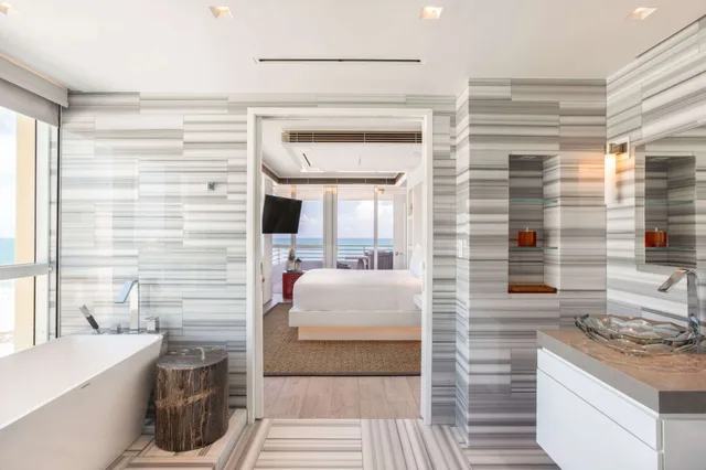 2 Bedrooms, Presidential, Suite, 2 King Beds, Ocean Front, Sofa، Hilton Bentley Miami South Beach Hotel 3/3