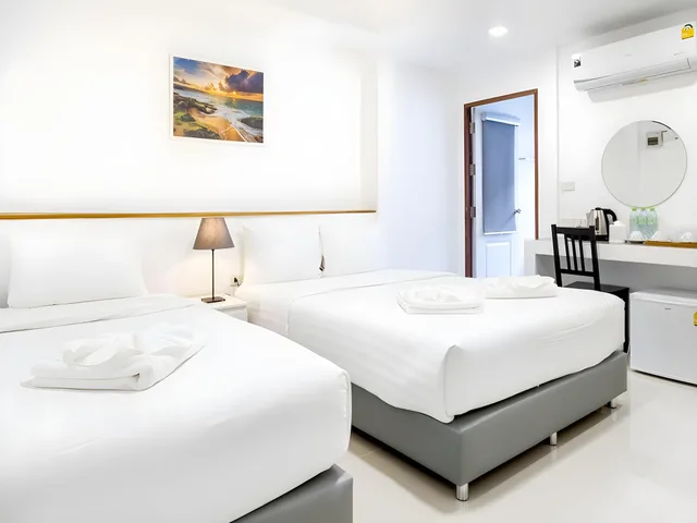 غرفة ثلاثية بسرير مزدوج وسرير فردي، Grand Sattahip Hotel 1/1