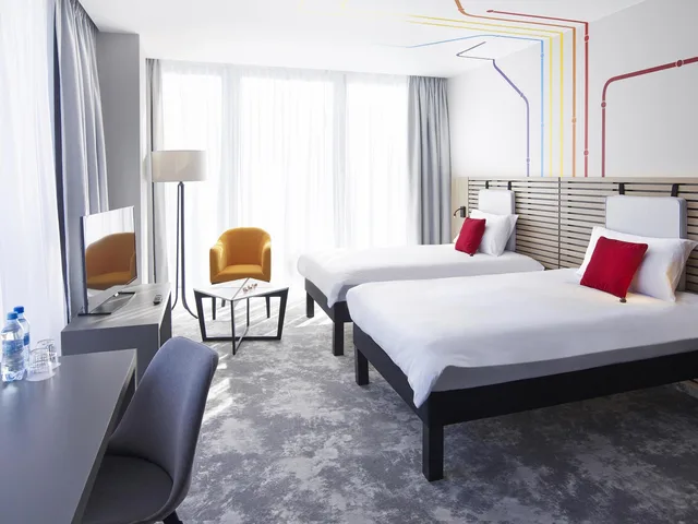 Comfortable, Double Bed, Sofa, Accessible، Ibis Styles Warszawa City 7/10