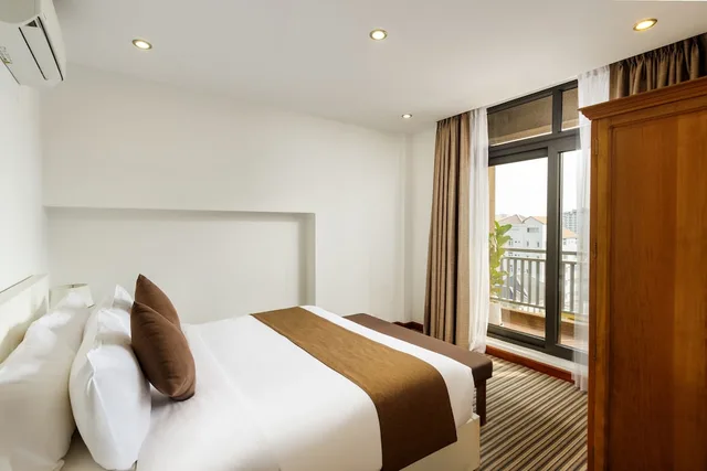 جناح جونيور بسرير كينج بشرفة، Jaya Suites Hotel 2/3