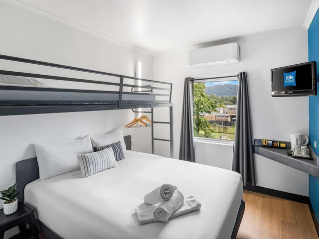 غرفة بسرير بطابقين وسرير كوين، Ibis Budget Coffs Harbour 2/20
