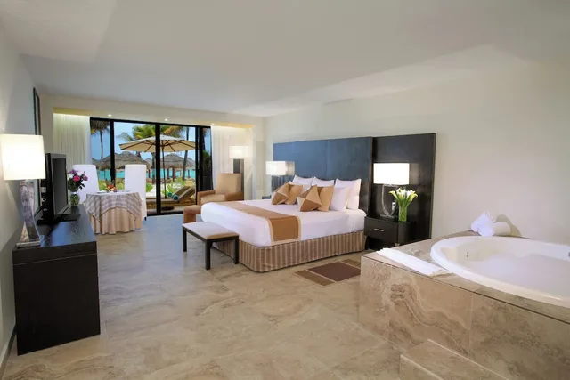 غرفة سوبيريور بسرير كينج، Grand Oasis Tulum Riviera 2/4