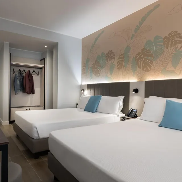 غرفة سوبيريور بسريرين كوين، iH Hotels Milano Centrale 4/10