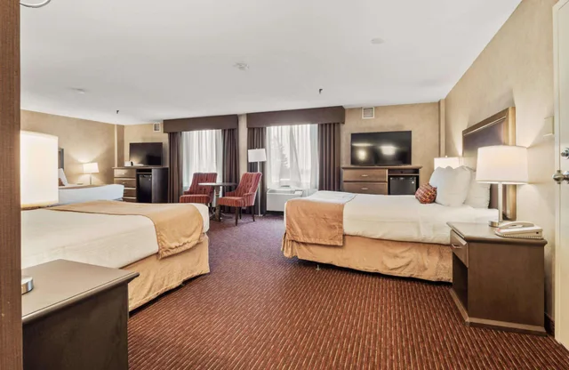 غرفة بثلاثة أسرّة، Best Western Plus Cairn Croft Hotel 4/8