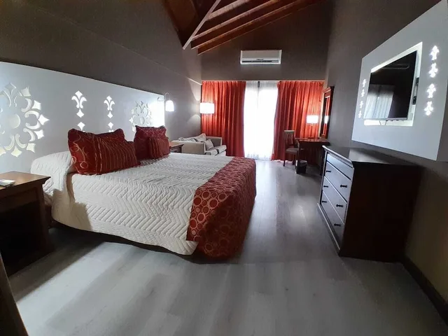 جناح بسرير كينج، Howard Johnson By Wyndham Resort Pilar 2/4