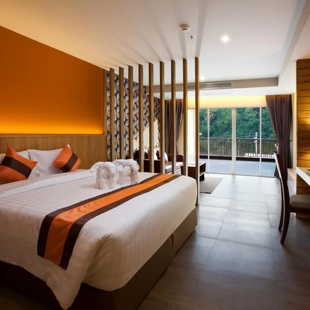 Grand Mountain، Balihai Bay Pattaya 2/5
