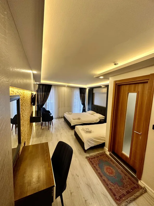 غرفة قياسية ثلاثية بسرير كوين وسرير فردي، Sirkeci Quietness Hotel 8/10