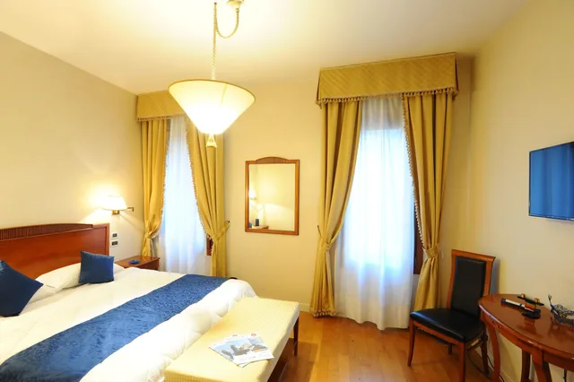 غرفة سوبيريور بسرير مزدوج أو سريرين منفصلين، Locanda del Ghetto 1/10