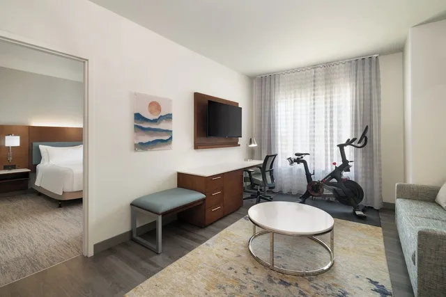 1 Bedroom, Pod, Single Bed, EVEN Hotel Bozeman Yellowstone Intl Arpt, an IHG Hotel 4/4