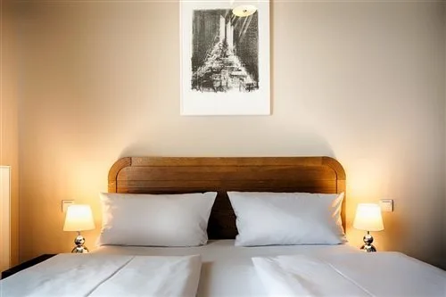 شقة ديلوكس بغرفة نوم واحدة، Mondrian Suites Berlin Checkpoint Charlie 1/1