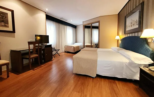 Triple Room Ad + Ch، Hotel Imperial 1/3