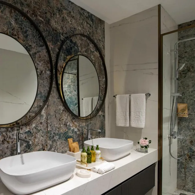 Deluxe, Corner, Vogue Hotel Supreme Bodrum 2/3