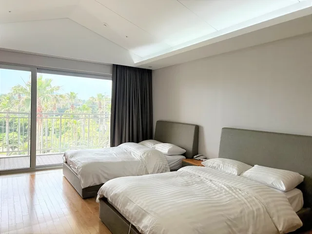 Resort, Family, 2 Double Beds، Sono Calm Jeju 1/2