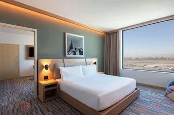 جناح بغرفة نوم واحدة بإطلالة، Hilton Garden Inn Guadalajara Airport 1/2