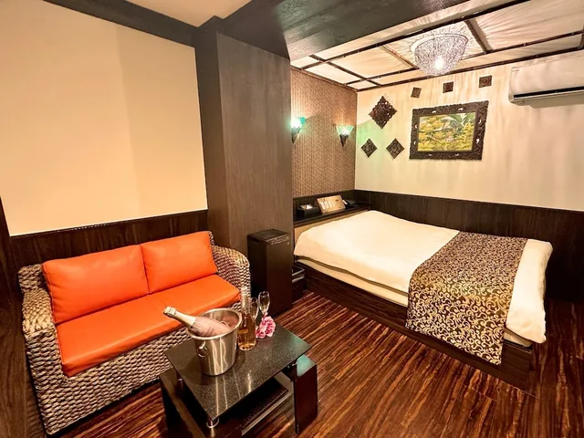 Moderate, Queen Bed, Smoking، Hotel Gran Bali Resort 8/10