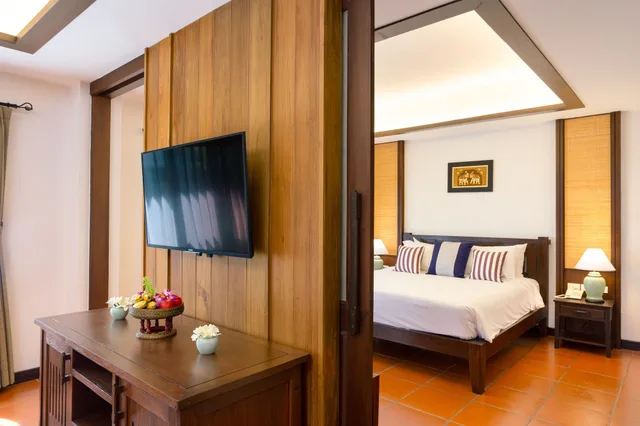 Family Suite, Double and Twin Beds, Rimping Village 1/10
