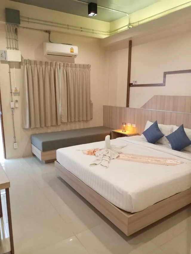 غرفة ديلوكس بسرير كينج، The Way Patong Hotel 2/10