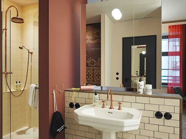 Room, Double Bed, Xl، 25hours Hotel The Royal Bavarian 4/5